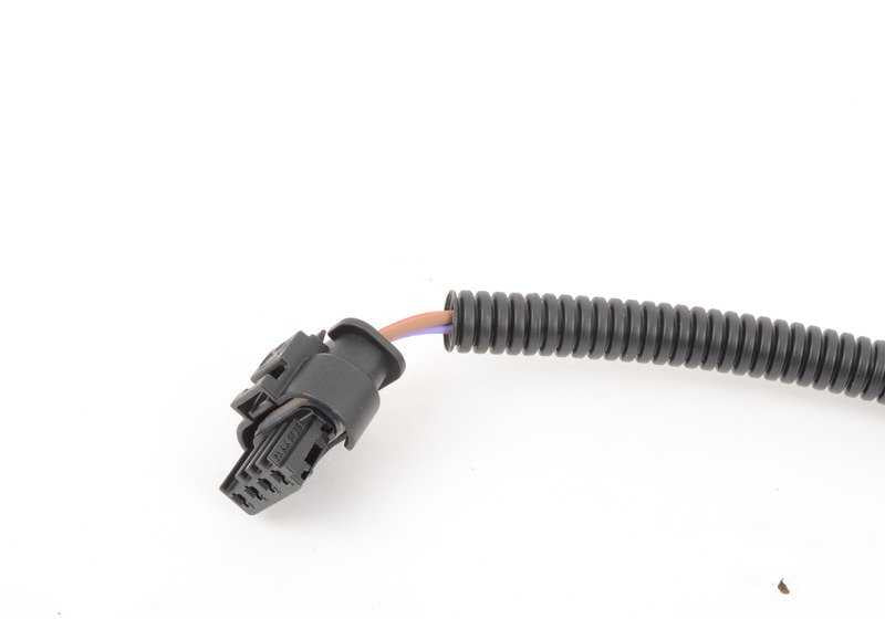 Cable adaptador bomba de agua adicional eléctrica para BMW X5 E70, F15, F85, X6 E71, E72, F16, F86 (OEM 12517601308). Original BMW