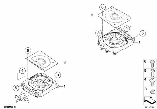 Bass central izquierdo para BMW E60, E61 (OEM 65139143141). Original BMW