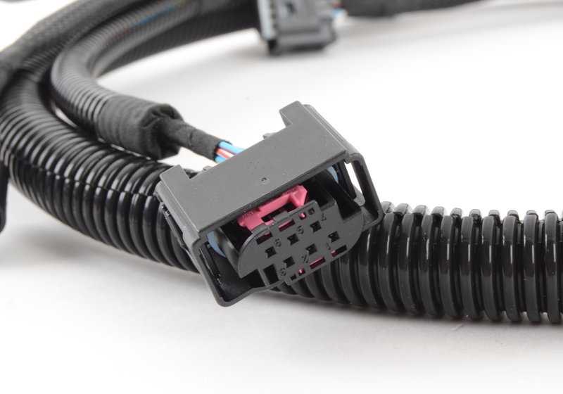 Juego de cables Sensorial para Dirección Activa para BMW Serie 5 E60, E61, Serie 6 E63, E64 (OEM 61126928372). Original BMW