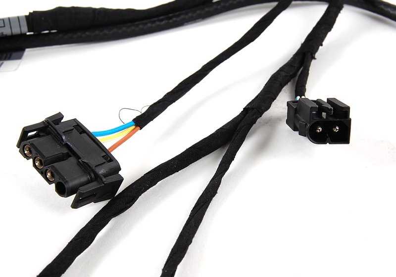 Right tailgate repair cable for BMW E34 (OEM 61108365702). Original BMW.