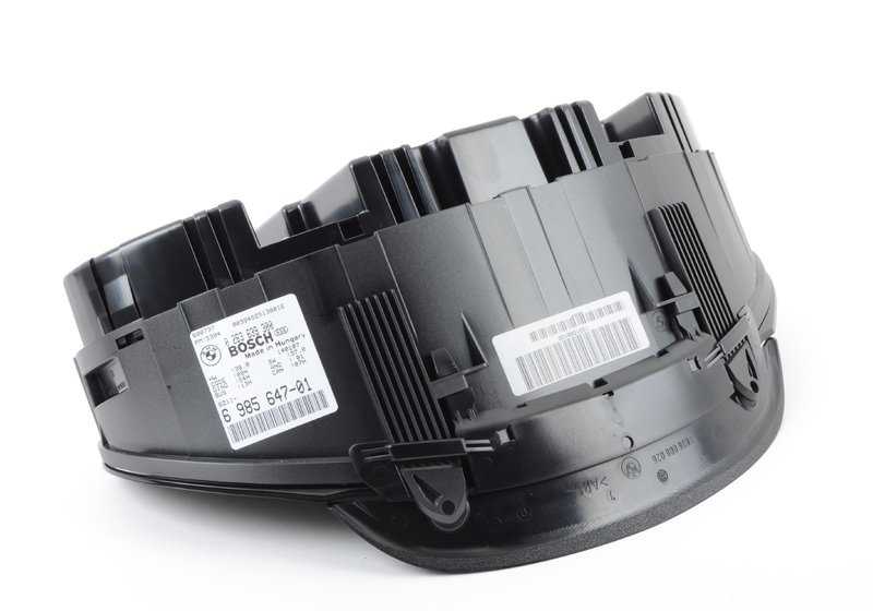 Cuadro de instrumentos OEM 62116985647 para BMW E46. Original BMW.