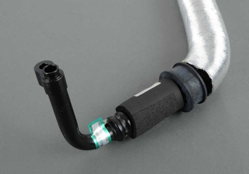 Evaporator-compressor suction pipe for BMW 7 Series E32 (OEM 64531382771). Original BMW.