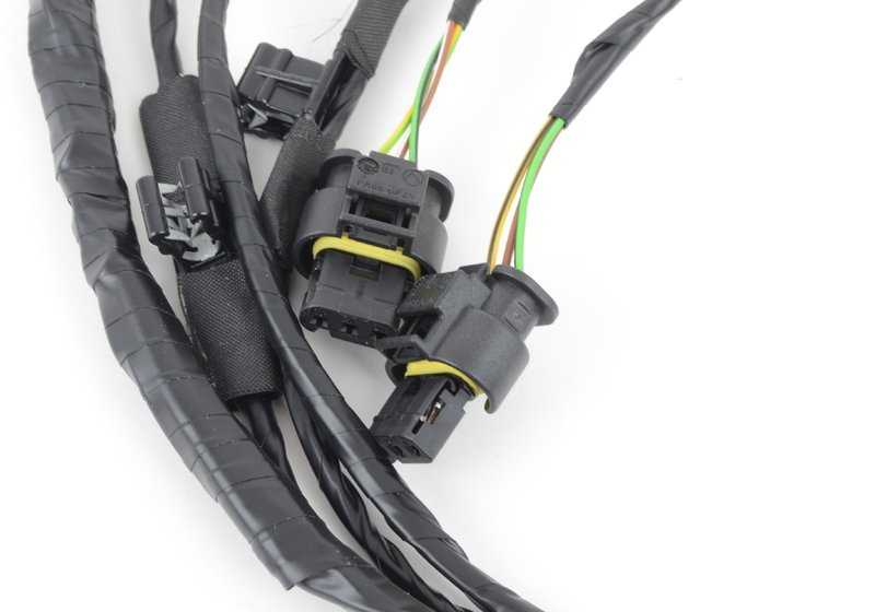 Cableado sensores de aparcamiento delantero OEM 61129236520 para BMW E84 (X1). Original BMW.