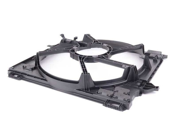 Carcasa del ventilador OEM 67327850474 para BMW F87, F80, F82, F83. Original BMW.