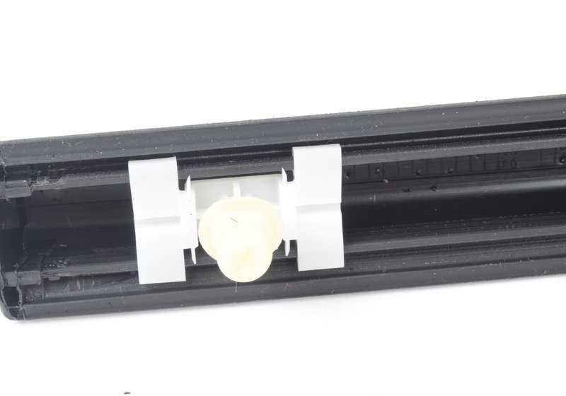 Moldura de protección puerta delantera izquierda para BMW Serie 3 E36 (OEM 51131960731). Original BMW.