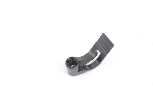 Clip for BMW 1 Series F20, F21, F52, 2 Series G42, G87, 3 Series E46, E90, E91, E92, E93, F30, F31, F34, F35, G20, G21, G28, G80, 4 Series F32, F33, F36, F82, G22, G23, G26, G82, i I01 , I12, I15, I20 (OEM 61138353257). Genuine BMW.