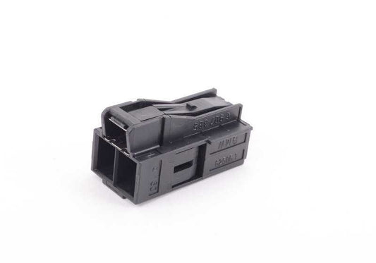 Carcasa de conector para BMW Serie 5 E60, E61, Serie 6 E63, E64, Serie 7 E65, E66, G11, G12, G70, Serie 8 G14, G15, G16, X5 E53, F95, G05, X6 F96, G06, X7 G07, XM G09 (OEM 61136907385). Original BMW