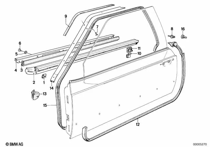 Right gasket for BMW E24 (OEM 51211867764). Original BMW.