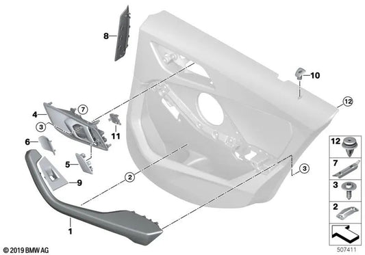 Revestimiento del Tirador de la Puerta Izquierdo para BMW F40, F44 (OEM 51417949605). Original BMW.