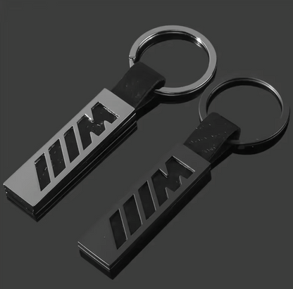 BMW M Keychain di lega di zinco e vera pelle - Disponibile in nero e argento - Sport e stile elegante per i fan della BMW