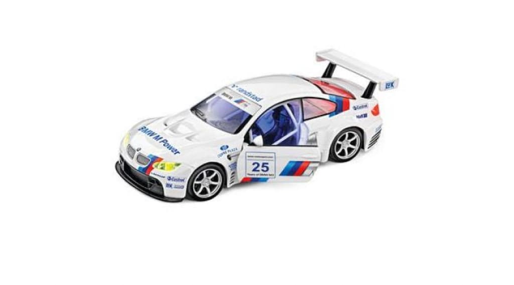 Bmw M3 Gt2 Miniatura 1:32. Original Recambios