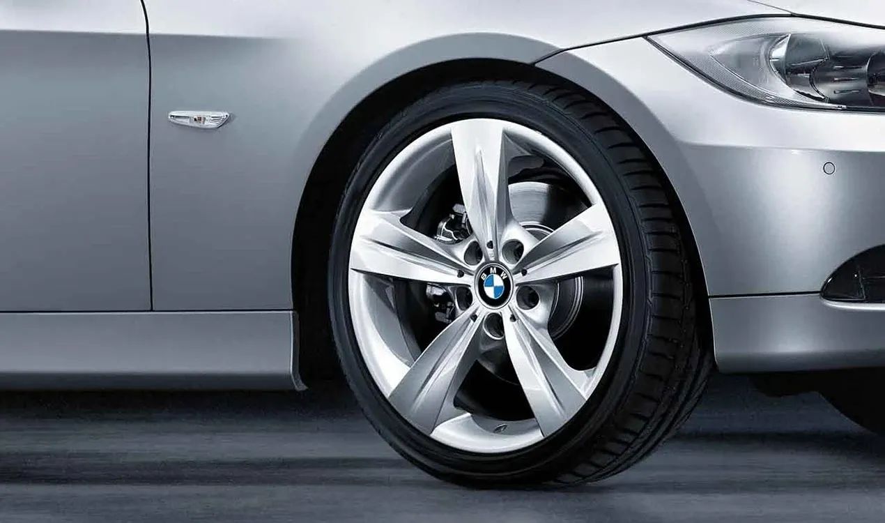 287 star alloy wheel for BMW 3 Series E90, E91, E92, E93 (OEM 36116783635). Original BMW.