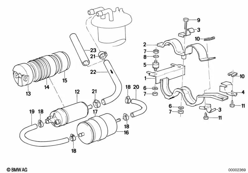 Pieza central para BMW E30, E28, E24 (OEM 16121178738). Original BMW.