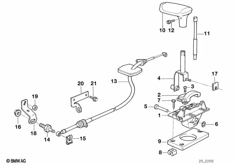 Schraube für BMW 3er E36, 5er E34, 7er E32 (OEM 25161218368). Original BMW