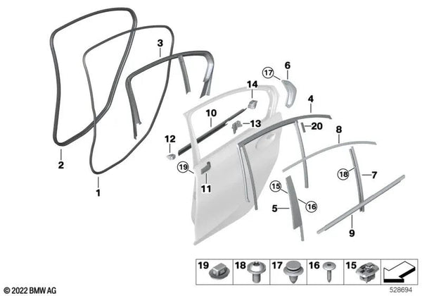 Recubrimiento del marco de la ventana superior puerta trasera derecha para BMW G20, G20N (OEM 51337465168). Original BMW.