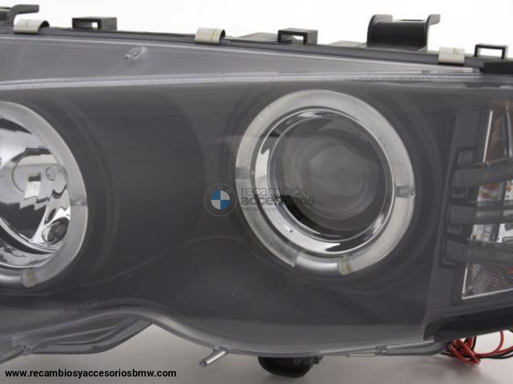 Juego De Faros Delanteros Bmw 3-Series E46 Limo / Touring 02-05 Negro Lights > Headlights