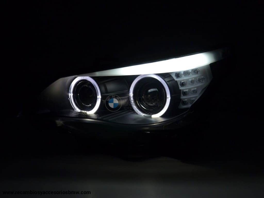 Juego De Faros Delanteros Xenon Angel Eyes Led Bmw Serie 5 E60 / E61 05-08 Negro Para Volante A La