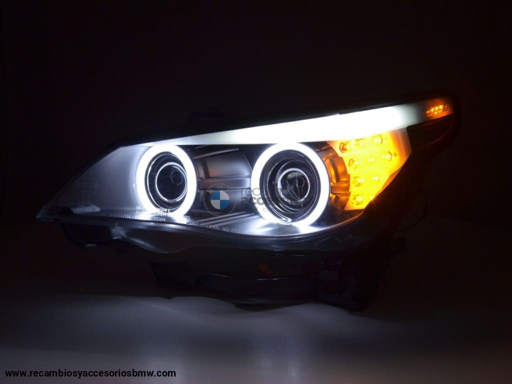 Juego De Faros Xenon Angel Eyes Ccfl Bmw Serie 5 E60 / E61 05-08 Negro Para Volante A La Derecha