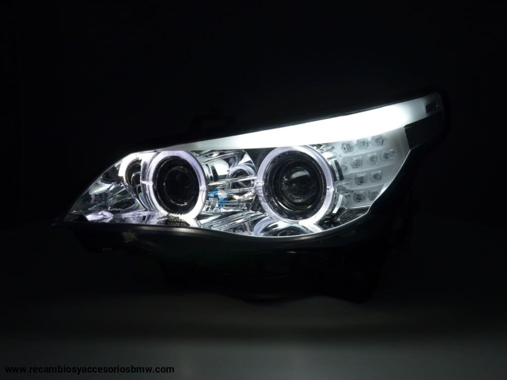 Juego De Faros Xenón Angel Eyes Led Bmw Serie 5 E60 / E61 05-08 Cromado Para Volante A La Derecha