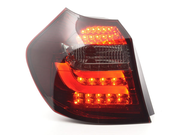 Pilotos traseros LED BMW Serie 1 E87 / E81 3/5 puertas 07-11 rojo / negro