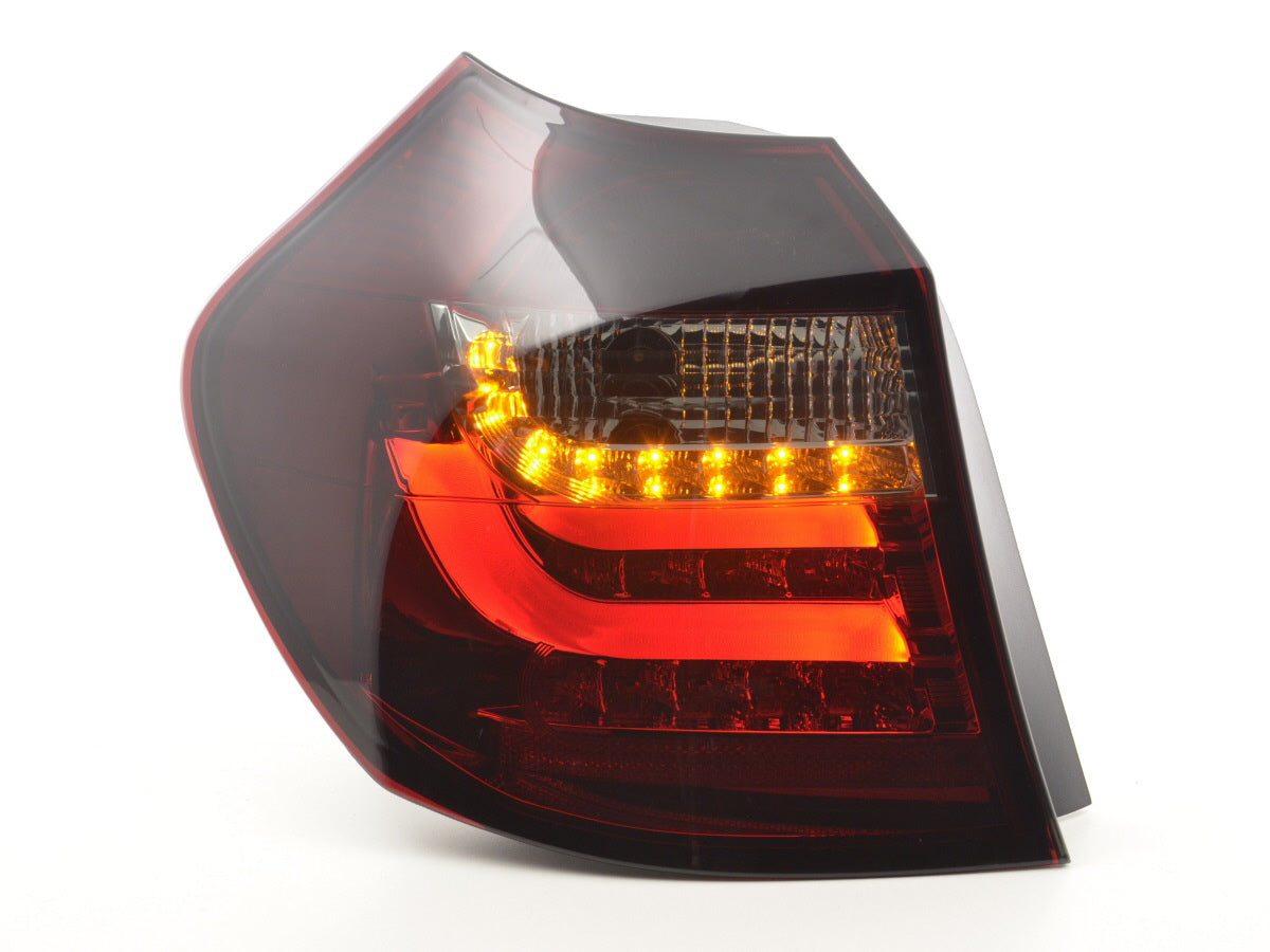 Pilotos traseros LED BMW Serie 1 E87 / E81 3/5 puertas 07-11 rojo / negro