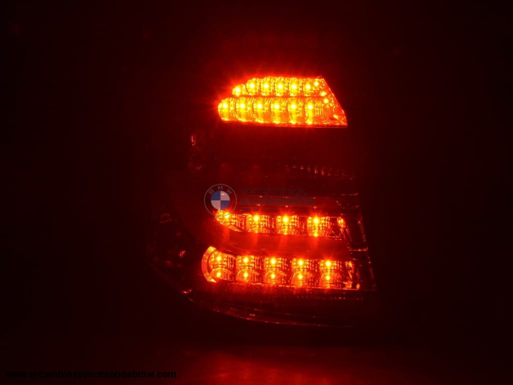 Juego De Pilotos Traseros Led Bmw Serie 1 E87 / E81 3/5 Puertas. 04-06 Negro Lights > Rear/tail