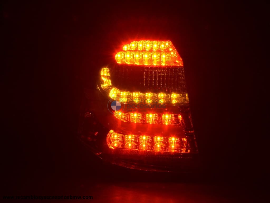 Juego De Pilotos Traseros Led Bmw Serie 1 E87 / E81 3/5 Puertas. 04-06 Negro Lights > Rear/tail