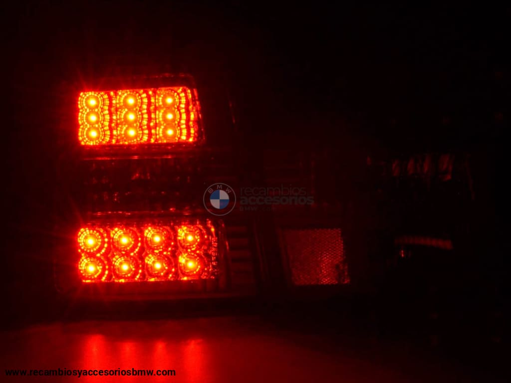 Juego De Luces Traseras Led Bmw Serie 5 Tipo E34 88-94 Transparente / Rojo Lights > Rear/tail Lights