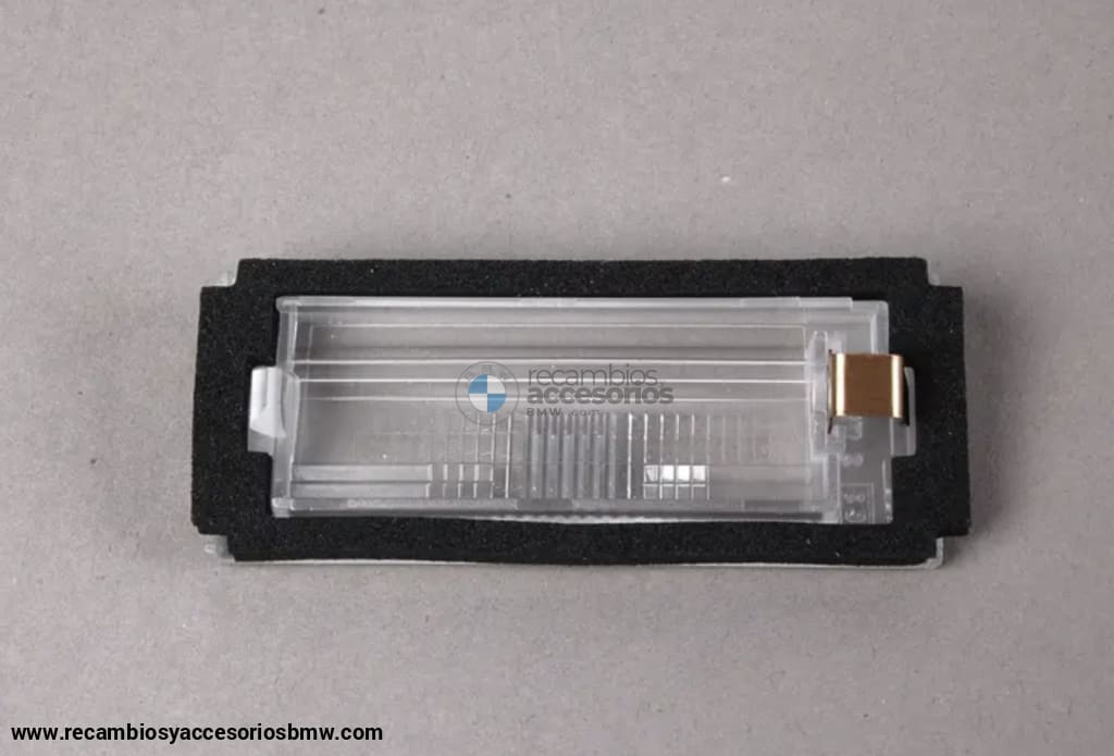 Tapa Para La Luz De Matrícula Bmw E46 Compact. Original Recambios